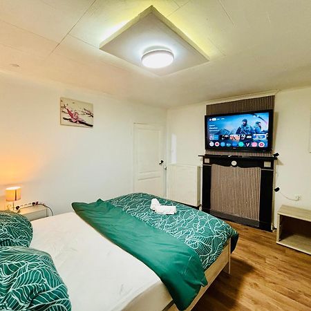 Cozy&Calm Room With Ensuite Heers Extérieur photo