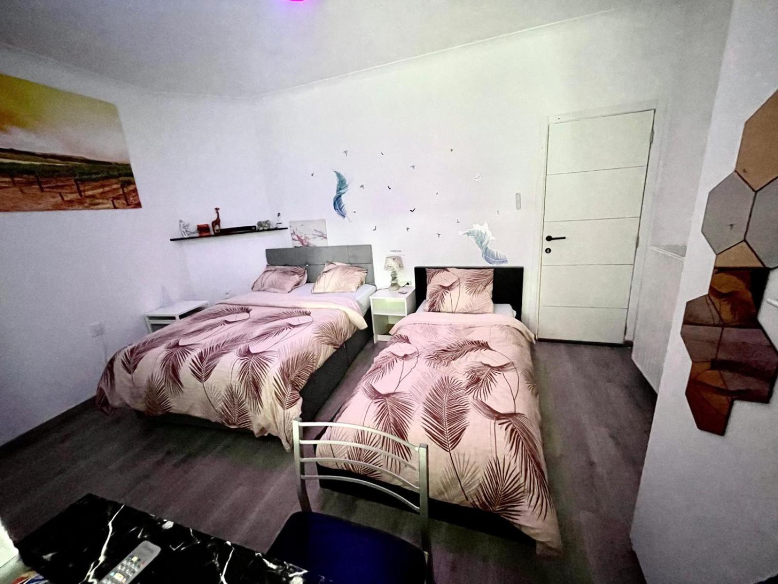 Cozy&Calm Room With Ensuite Heers Extérieur photo